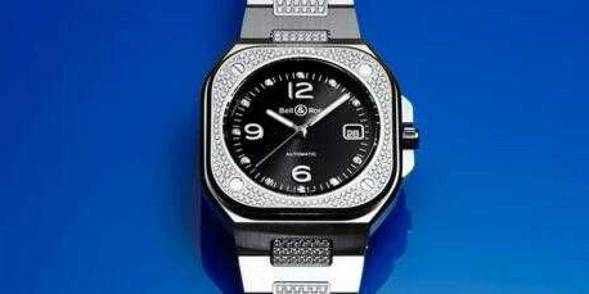 Bell and Ross BR 05 DIAMOND